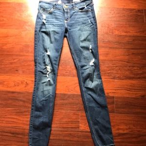 Low rise skinny jeans